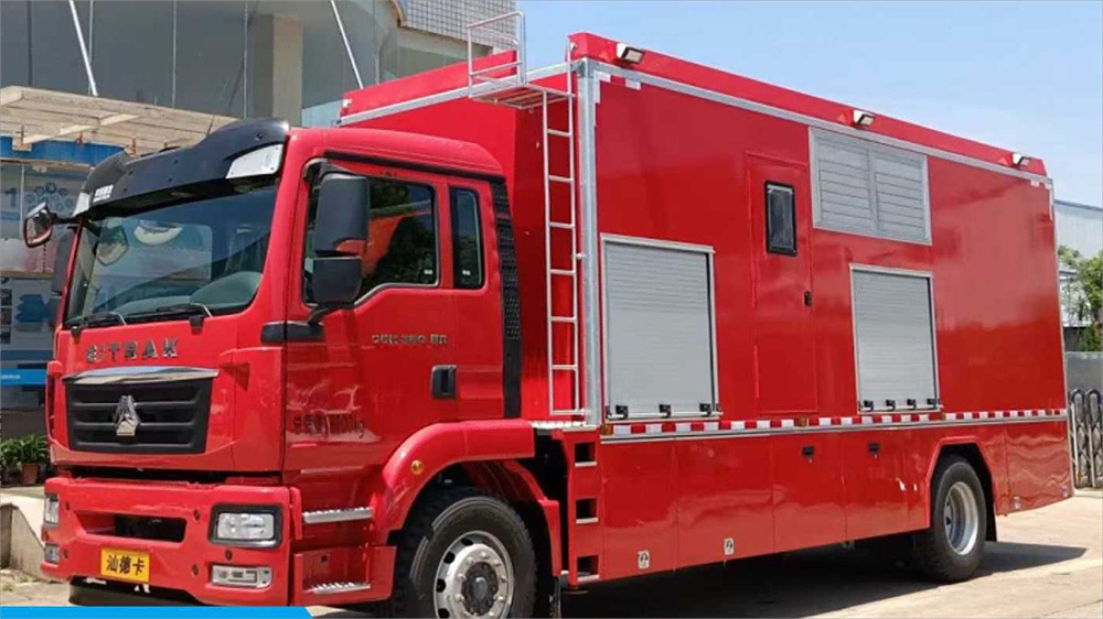4000m³大型排水抢险车
